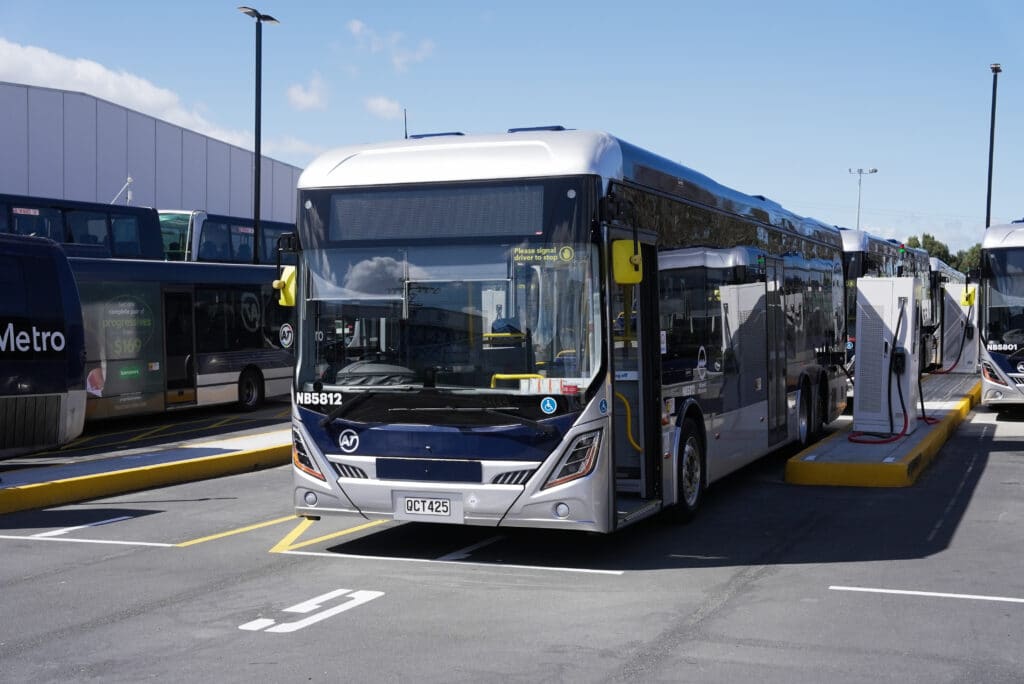 auckland, fares